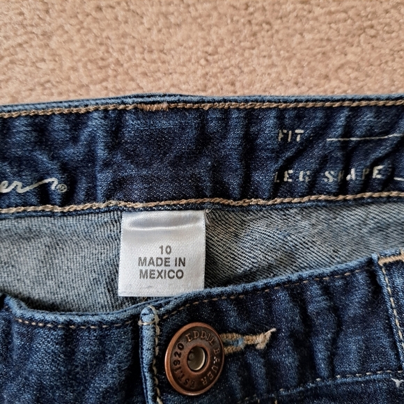 Eddie Bauer Jeans Womens 10 Blue Denim Slim Fit Mid Rise - Picture 7 of 13